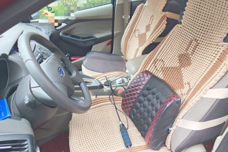 Used Ford Focus 2013 Sedan Classic 1.8L Automatic Fashion Edition