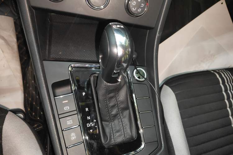 Used Volkswagen Bora 2023 200TSI DSG Comfort Edition