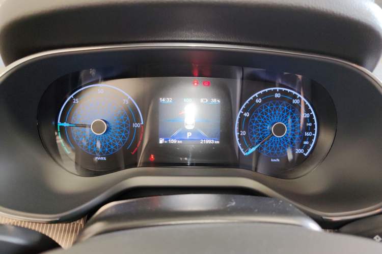 Used Hongqi E-QM5 2021 Charging Version Flagship Edition Instrument Cluster