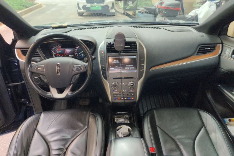 Used Lincoln MKC 2014 2.0T Two-Wheel-Drive Luxury Edition