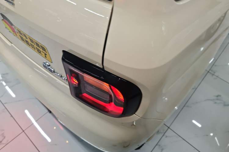 Used Geely Galaxy Panda 2025 210 km – Yuanqi Bear