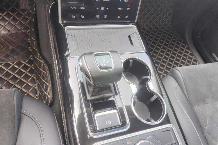 Used Hongqi HS7 2021 2.0T DCT Two-Wheel Drive Smart Connect Flagship Edition
