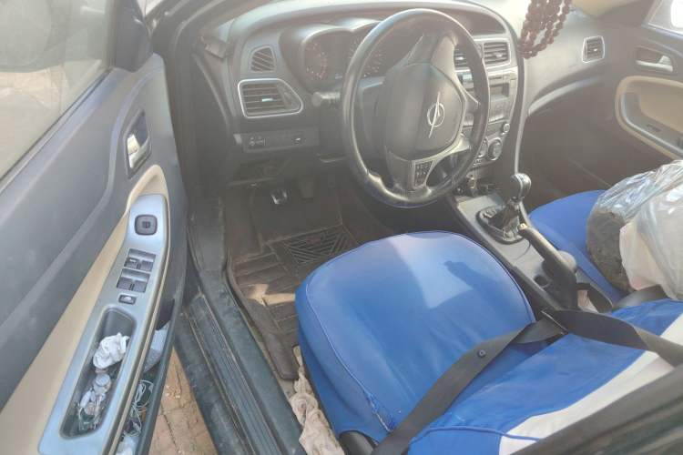 Used Haima Fumei 2014 M5 1.6L Manual Elite Model