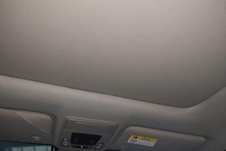 Used Honda ZR-V 2023 2.0L eHEV Sharp - Deluxe Edition
