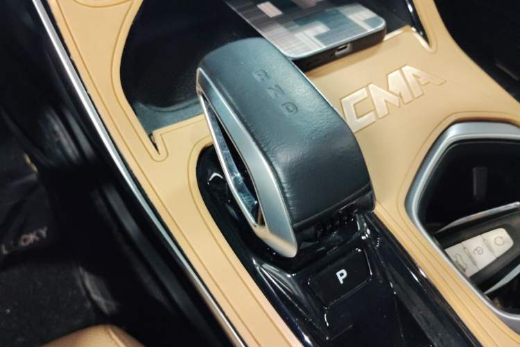 Used Geely Auto FX11 2023 1.5TD DCT Prestige Edition Gear Lever