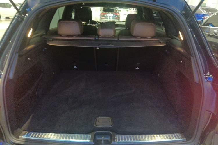 Used Mercedes-Benz GLC 2022 Refreshed GLC 300 L 4MATIC Dynamic Edition Prestige Version