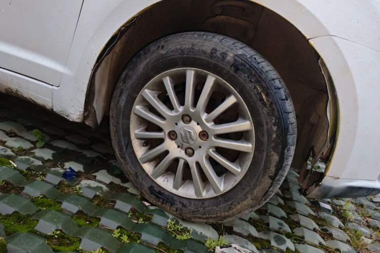 Used Suzuki Swift 2012 1.3L Manual Value Edition
