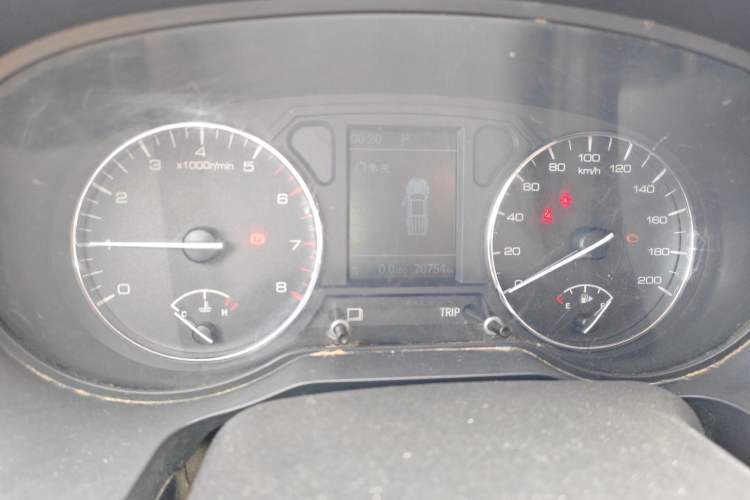 Used Dongfeng Ruichi 2019 2.4L Gasoline China VI Standard Two-Wheel-Drive Standard Cab 2TZD Instrument Cluster