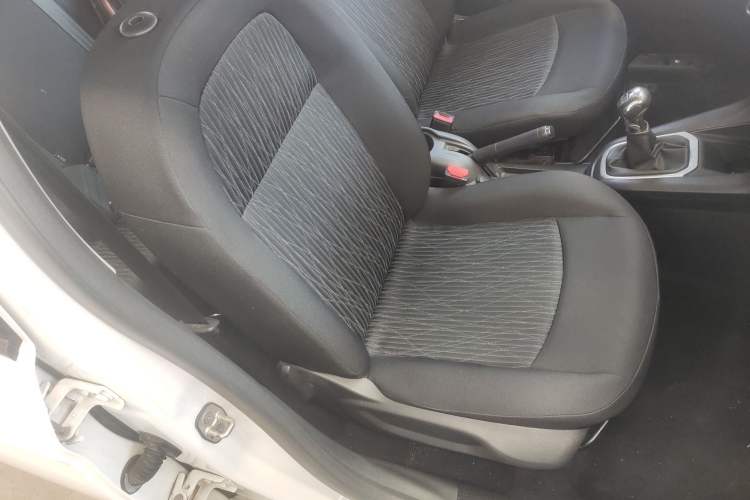 Used Citroen Elysee 2016 1.6L Manual Fashion Edition
