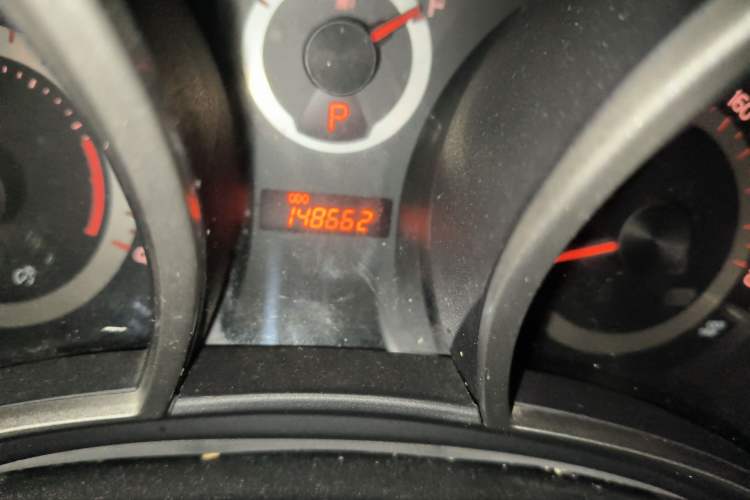 Used Toyota Zelas 2011 2.5L Luxury Edition Odometer Close Up