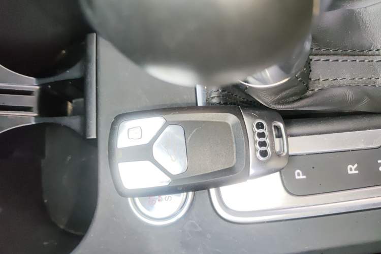 Used Audi Q2L 2021 35 TFSI Progressive Dynamic Edition Interior 1