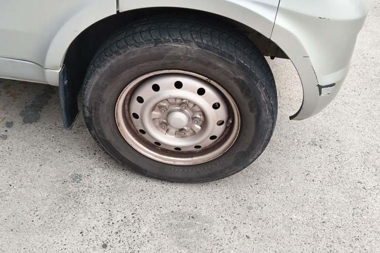 Used Wuling Rongguang EV 2020 Basic Version 7-Seater 300 km
