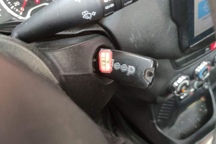 Used Jeep Renegade 2017 180T Automatic High-Energy Version
