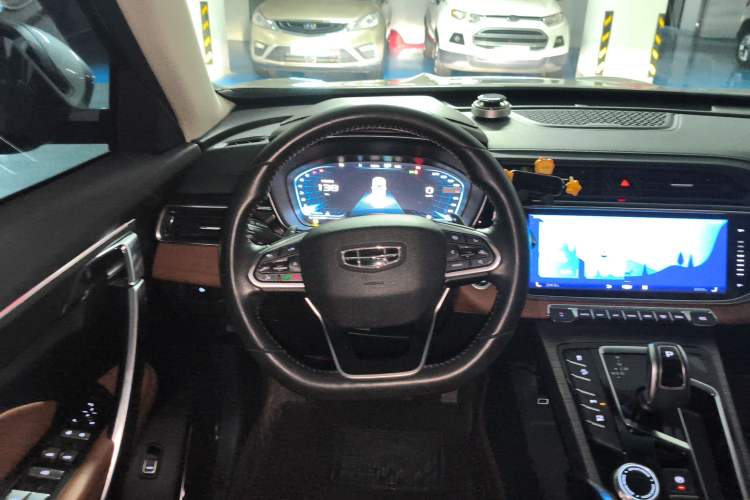 Used Geely Auto Emgrand X7 Sport 2020 1.8TD DCT Zhi Ling PRO