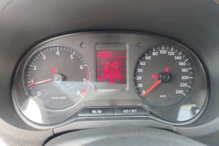 Used Volkswagen Polo 2013 1.4L Manual Fashion Edition