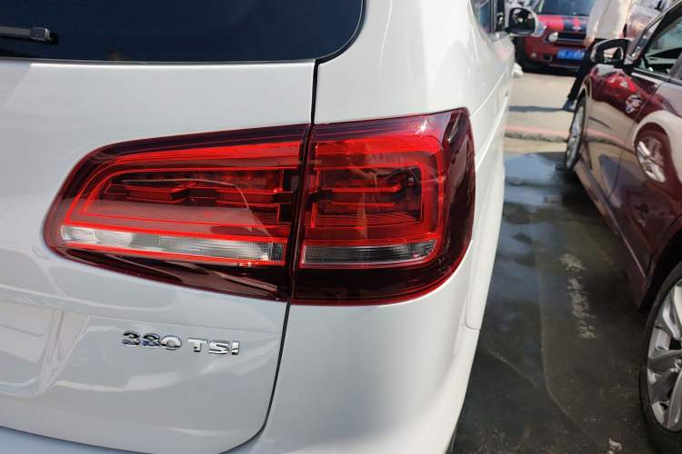 Used Volkswagen Sharan 2016 380TSI Comfort Edition 7-Seater