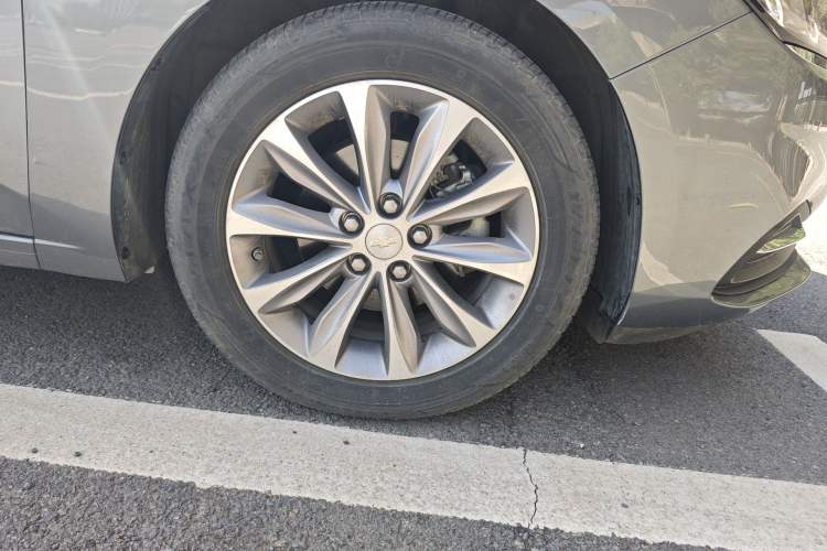 Used Chevrolet Monza 2022 320 Automatic Enjoyment Sunroof Version
