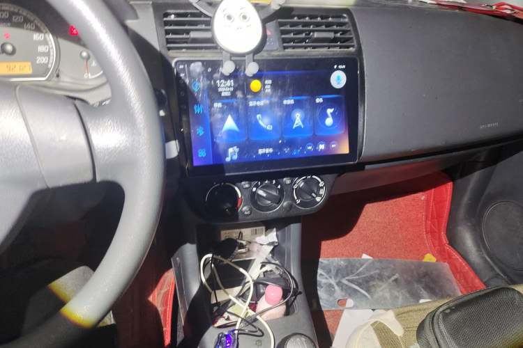 Used Suzuki Swift 2011 1.5L Manual Fashion Edition Audio And AC Panel