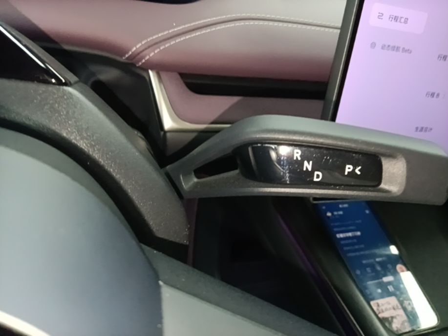 Xiaomi Auto SU7 2024 Rear-Drive Ultra-Long Range Advanced Pro-Level Intelligent Driving Version — снимка 16