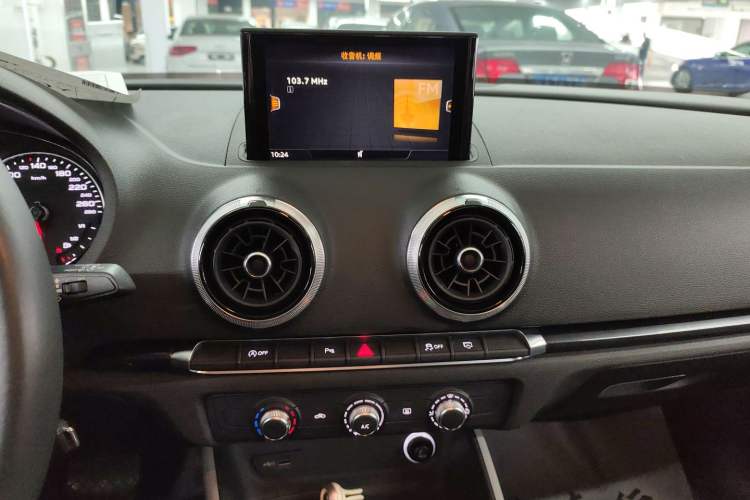 Used Audi A3 2018 30th Anniversary Edition Sportback 35 TFSI Fashion Model
