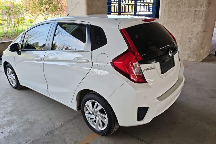 Used Honda Fit 2014 1.5L SE CVT Fashion Model