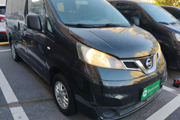 Used Nissan NV200 2016 Revised Version 1.6L Manual Luxury Edition