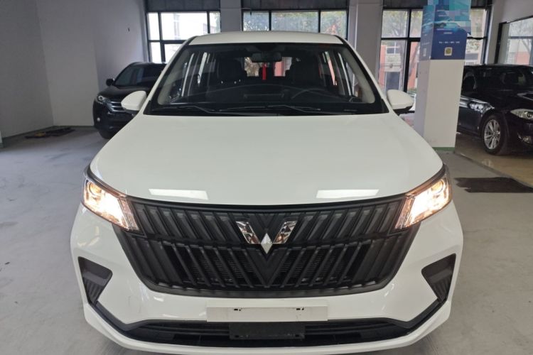 Used Wuling Jiachen 2022 1.5L Manual Enjoyment Elite Model