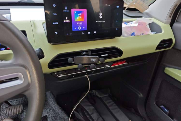 Used Geely Galaxy Panda 2023 Panda Mini 200km Endurance Bear
