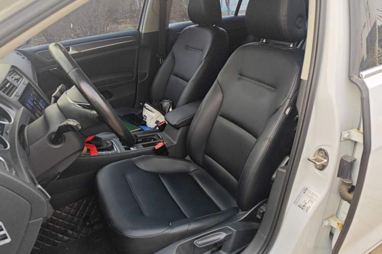 Used Volkswagen Golf 2016 230TSI Automatic Comfort Version