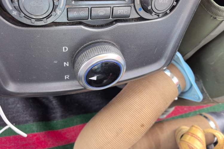 Used Foton Intelligent Blue Elf E7 2024 Facelifted All-Electric Van Flat Roof 2 Seats CATL 46.36 kWh
