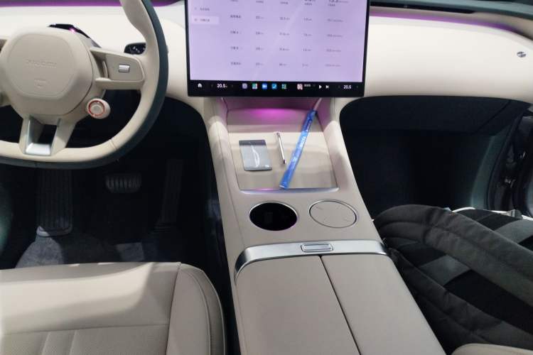 Used Xiaomi Auto YU7 2025 Ultra-Long Range Rear-Wheel Drive Version