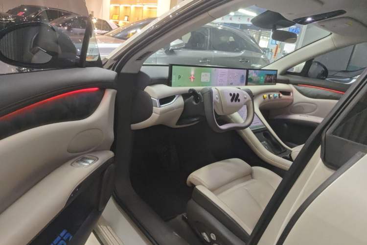 Used IM LS6 2023 Max Extended-Range Version Driver Seat