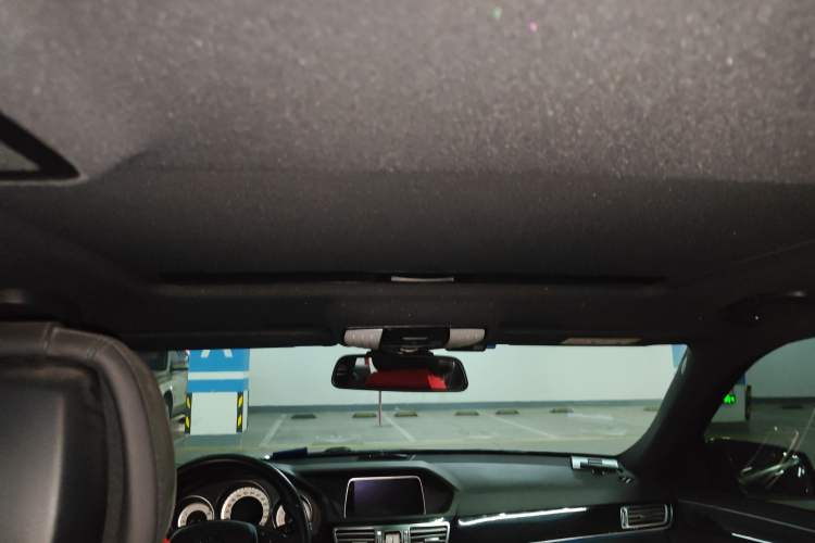 Used Mercedes-Benz E-Class 2015 E 260 L Sport Edition Headliner