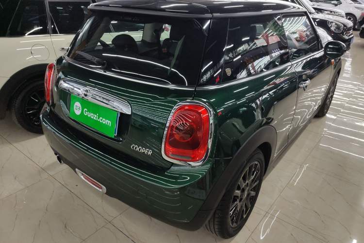 Used MINI MINI 2016 1.5T COOPER
