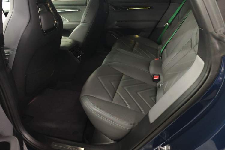 Used Zeekr 001 2023 WE Edition 86 kWh