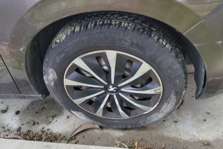 Used Peugeot 301 2014 1.6L Manual Comfort Edition
