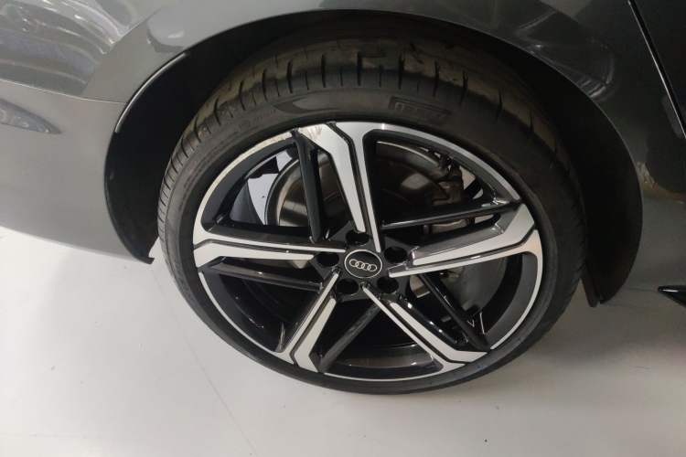 Used Audi A4L 2024 40 TFSI Luxury Dynamic Edition