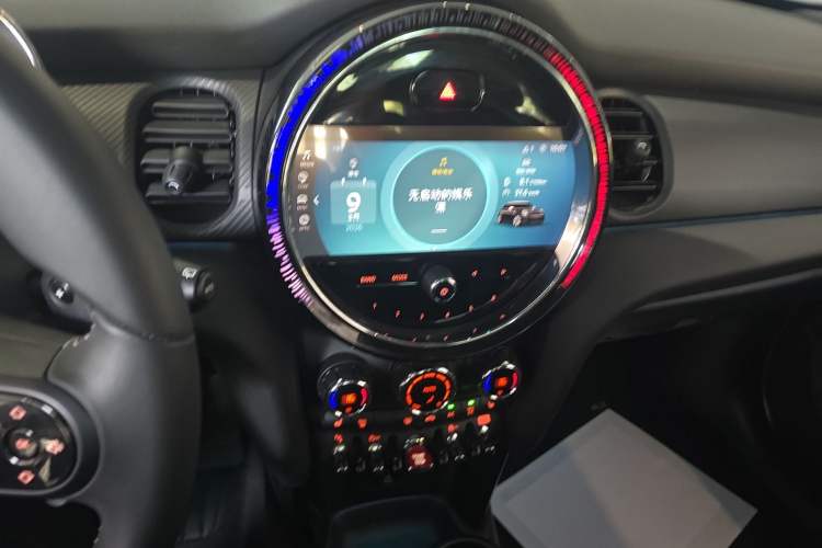 Used MINI 2023 Facelift 2.0T COOPER S Artist Five-Door Edition Audio And AC Panel