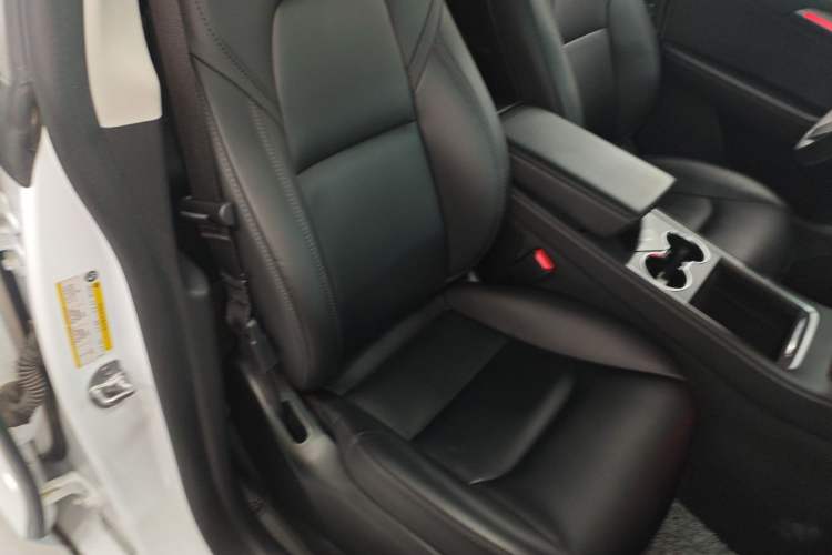 Used Tesla Model Y 2024 Rear-Wheel-Drive Version
