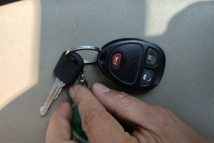 Used Buick GL8 2014 2.4L Classic Edition Vehicle Key