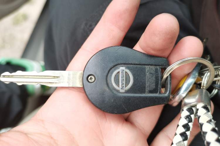 Used Nissan Sunny 2011 1.5XE CVT Comfort Edition Vehicle Key