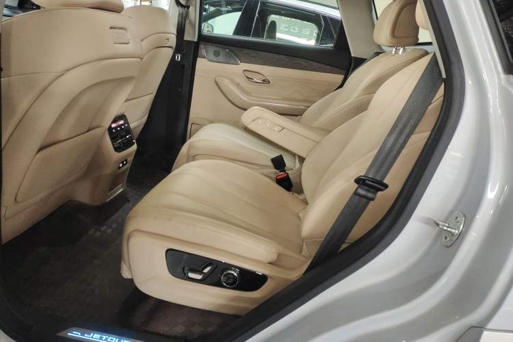 Used JETOUR Shanhai Shanhai L9 2025 1.5TD 2DHT Flagship Edition 6 Seats