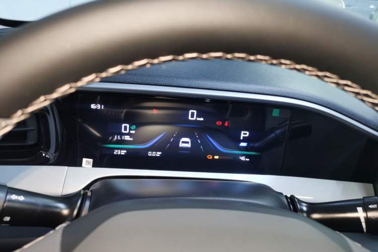 Used Geely Galaxy Geome 2026 Model 310km Youth Edition Instrument Cluster