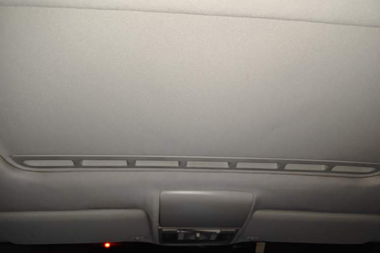 Used Volkswagen Lavida 2013 Restyled Classic 1.6L Automatic Comfort Edition Headliner