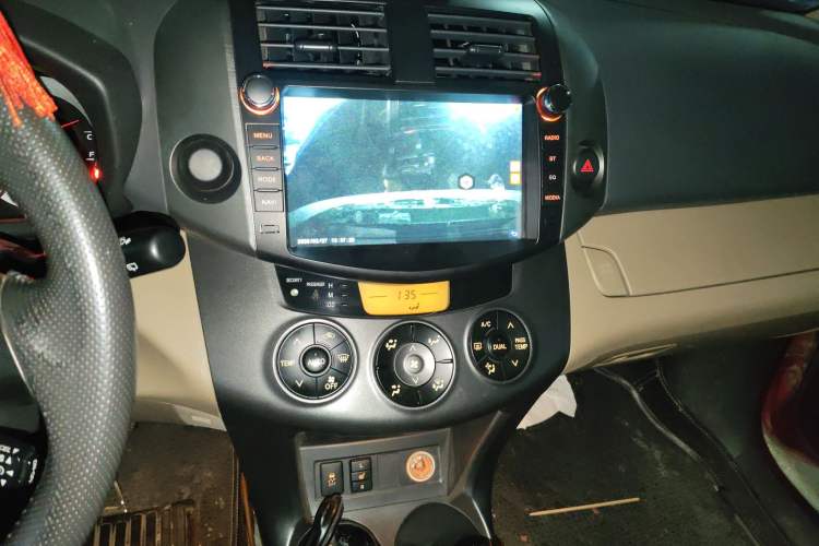 Used Toyota RAV4 2011 2.0L Automatic Luxury Edition