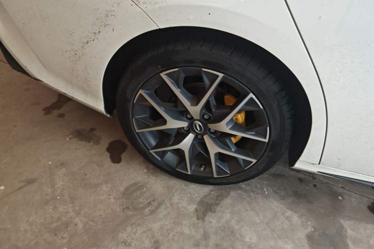 Used GAC Trumpchi EMPOW 2021 270T DCT J15 Version Exterior 5