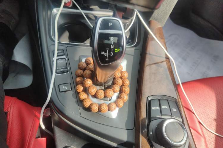 Used BMW 3 Series 2013 328Li Luxury Design Package Gear Lever