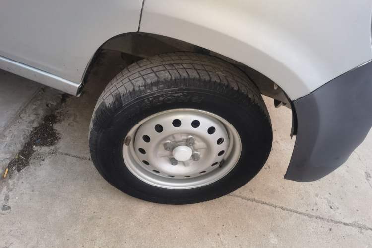 Used Wuling Zhiguang 2015 1.2L Practical LS-I Model