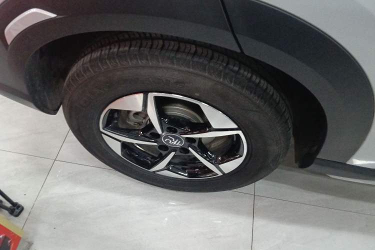 Used BYD Yuan UP 2025 Intelligent Driving Version 401 km Leading Edition
