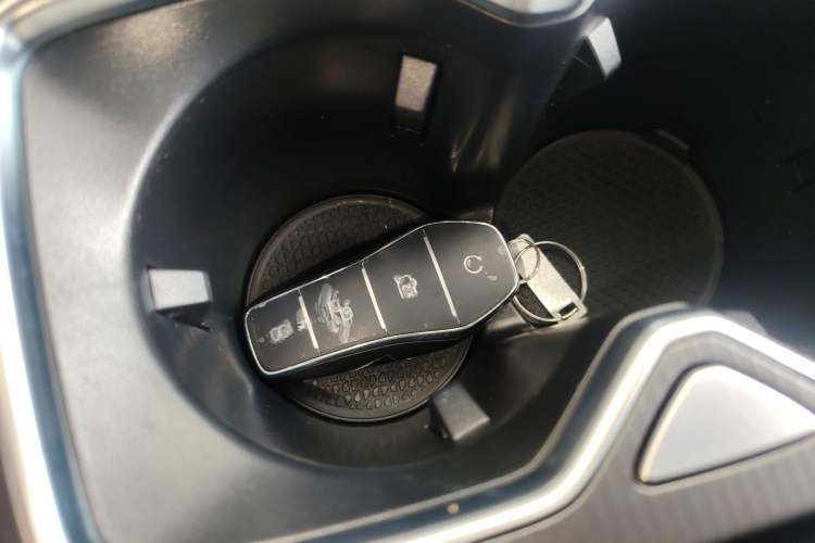 Used BYD Song L DM-i 2025 Intelligent Driving Version 160 km Beyond-Range Type
